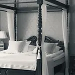 Otel Vanajanlinna