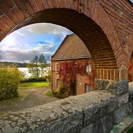 Vanajanlinna Hotel 4*