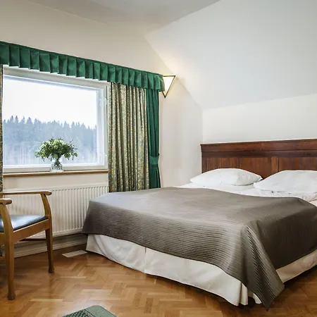 Vanajanlinna 호텔 4*