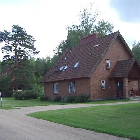 瓦纳言琳娜酒店 酒店