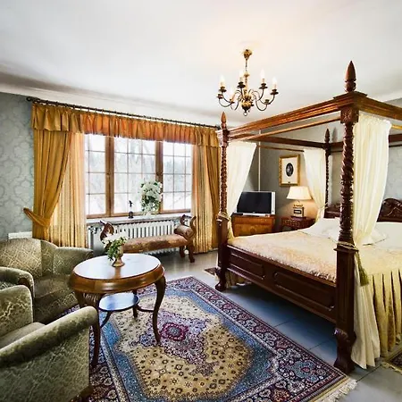 فندق Vanajanlinna 4*