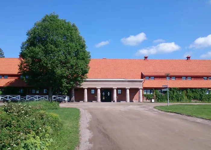 Hotell Vanajanlinna 4*